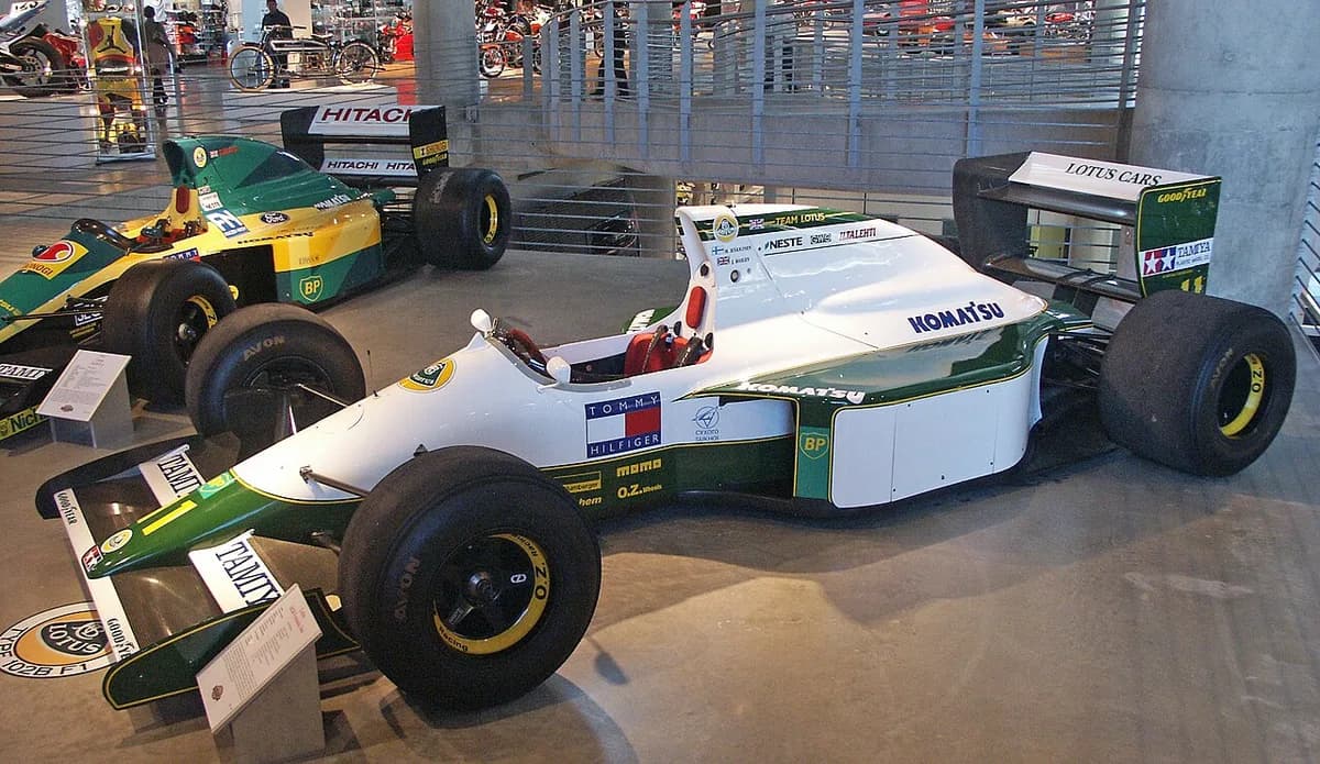 Lotus 102
