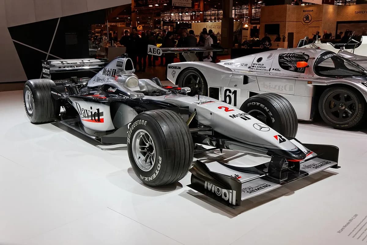 McLaren MP4/15