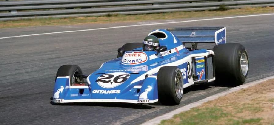 Ligier JS5
