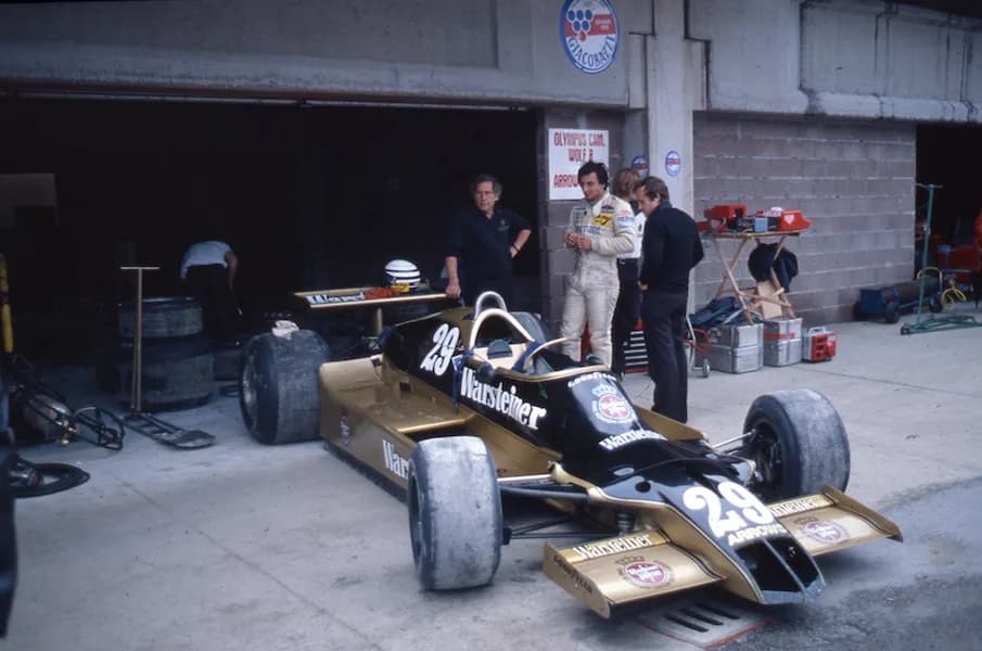 Arrows A1