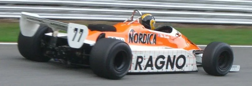 Arrows A4