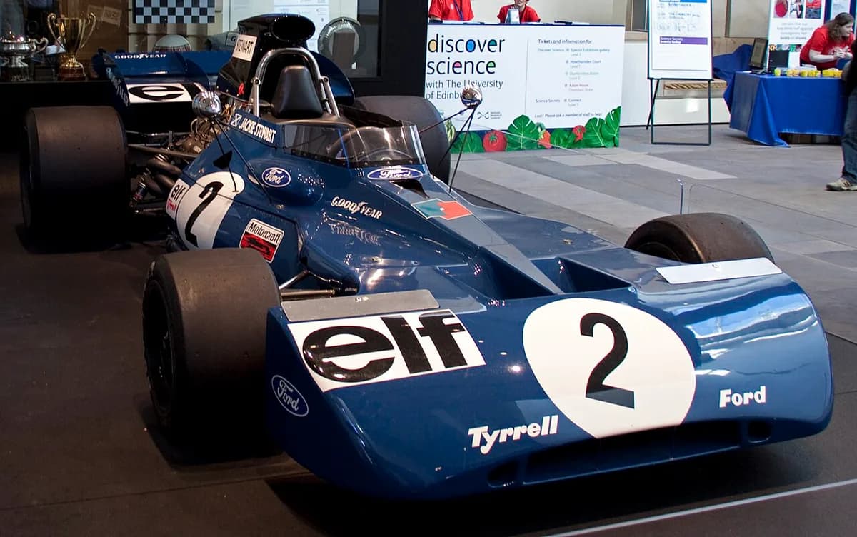 Tyrrell 003