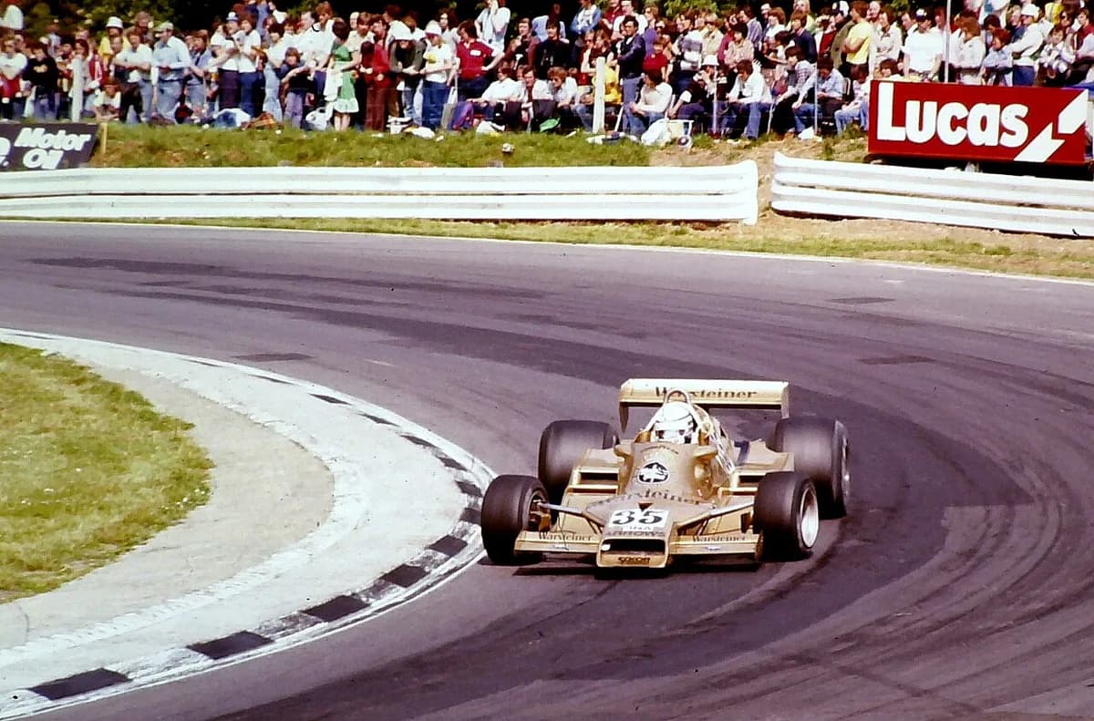Arrows FA1
