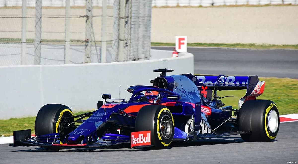 Toro Rosso STR14