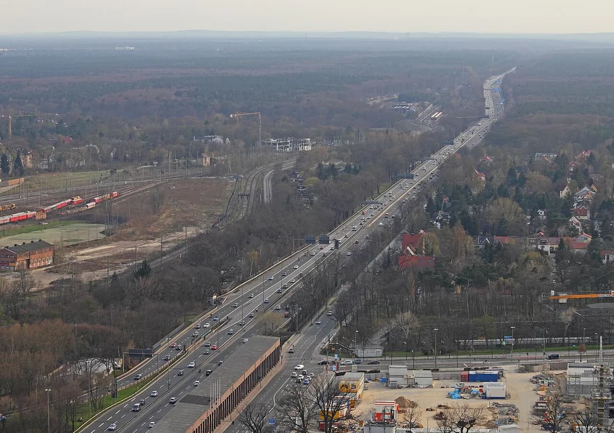 AVUS