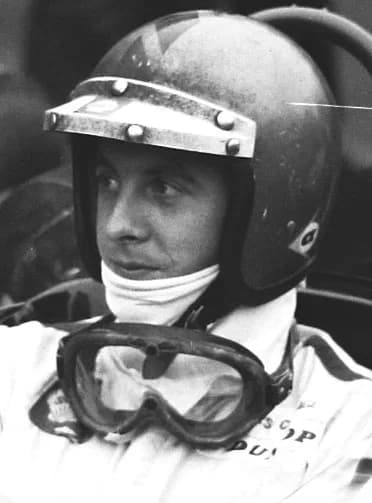 Piers Raymond Courage
